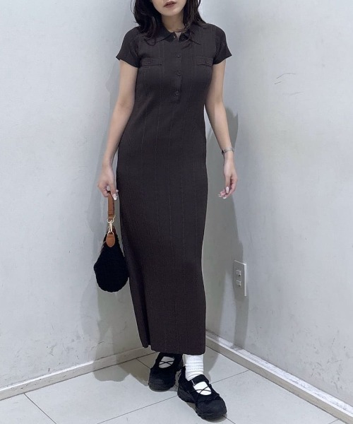 MOUSSY(マウジー)の「CABLE POLO KNIT ドレス(ワンピース・レディース・ブラウン/ブラック/ネイビー・1/2)」の21枚目の写真