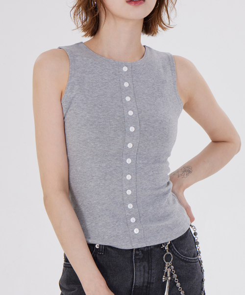 DYSFUNCT（ディスファンクト）の「BUTTON DETAIL SLEEVELESS TOP(GRAY)（Tシャツ/カットソー・レディース・その他・FREE）」の3枚目の写真