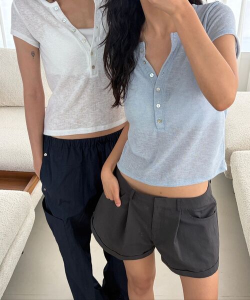 ETMON(エトモン)の「Half Open Button T-Shirt, White(Tシャツ/カットソー・レディース・その他・F)」の6枚目の写真