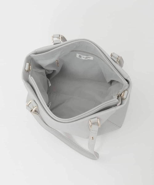 MK MICHEL KLEIN（エムケーミッシェルクラン）の「[2WAY/A4収納可]合成皮革エンボスビジネストート（トートバッグ・レディース・ブラック/グレー/ダークインディゴブルー・00）」の18枚目の写真