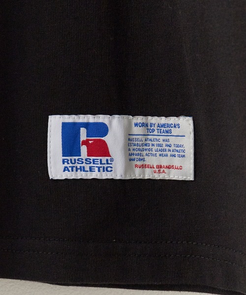 Russell Athletic(ラッセルアスレティック)の「RUSSELL ATHLETIC / ラッセルアスレティック Campus Jersey Solid T キャンパス ジャージー ソリッド Tシャツ 半袖 無地 ワンポイント ブランドロゴ 秋 秋服 2026年秋冬(Tシャツ/カットソー・メンズ・ホワイト/ブラック/グレー・M/L/XL)」の6枚目の写真
