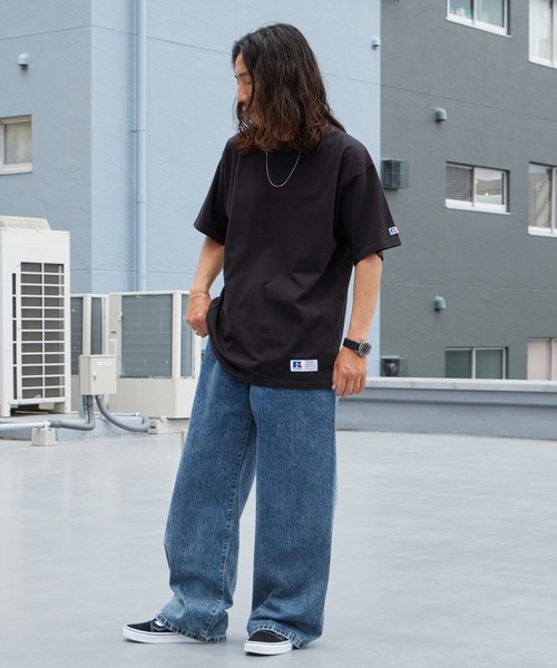 Russell Athletic(ラッセルアスレティック)の「RUSSELL ATHLETIC / ラッセルアスレティック Campus Jersey Solid T キャンパス ジャージー ソリッド Tシャツ 半袖 無地 ワンポイント ブランドロゴ 秋 秋服 2026年秋冬(Tシャツ/カットソー・メンズ・ホワイト/ブラック/グレー・M/L/XL)」の13枚目の写真