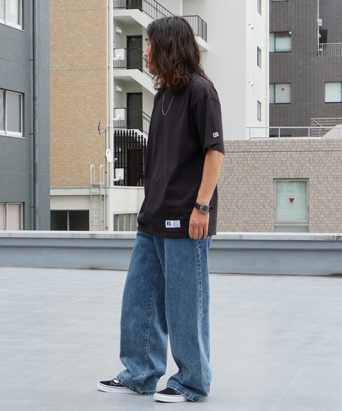 Russell Athletic(ラッセルアスレティック)の「RUSSELL ATHLETIC / ラッセルアスレティック Campus Jersey Solid T キャンパス ジャージー ソリッド Tシャツ 半袖 無地 ワンポイント ブランドロゴ 秋 秋服 2026年秋冬(Tシャツ/カットソー・メンズ・ホワイト/ブラック/グレー・M/L/XL)」の15枚目の写真