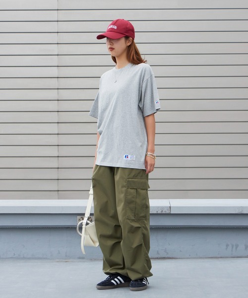 Russell Athletic(ラッセルアスレティック)の「RUSSELL ATHLETIC / ラッセルアスレティック Campus Jersey Solid T キャンパス ジャージー ソリッド Tシャツ 半袖 無地 ワンポイント ブランドロゴ 秋 秋服 2026年秋冬(Tシャツ/カットソー・メンズ・ホワイト/ブラック/グレー・M/L/XL)」の22枚目の写真