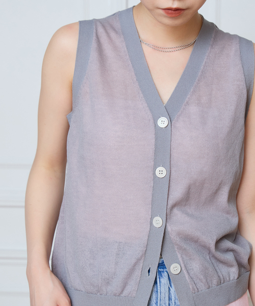 IENA LA BOUCLE(イエナラブークル)の「《手洗い可》IENA LA BOUCLE シアーニットバイカラーベスト(ベスト・レディース・ベージュ/グレー・FREE)」の7枚目の写真
