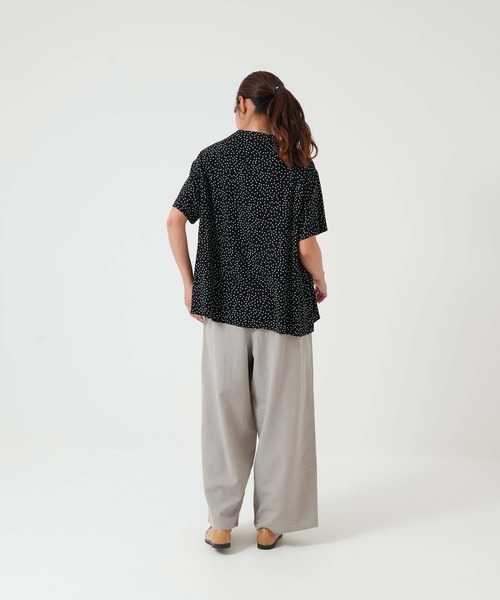 HEART MARKET(ハートマーケット)の「やわらかスラブウェストギャザーワイドパンツ(その他パンツ・レディース・カーキ/ブラック/ナチュラル/チャコール/グレイッシュベージュ・LARGE/MEDIUM)」の15枚目の写真