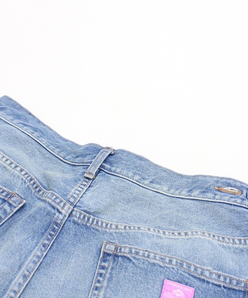 RNA(アールエヌエー)の「R4488 イージーBIGパンツ(デニムパンツ・レディース・ライトインディゴブルー・MEDIUM)」の18枚目の写真