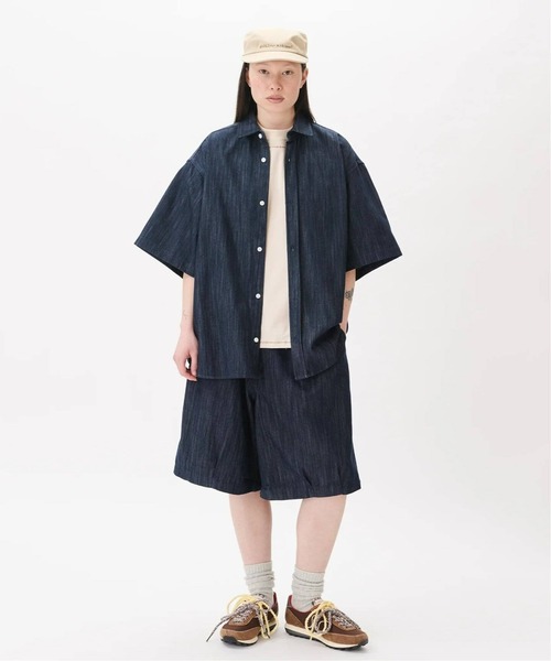 WISM(ウィズム)の「Estudio Niksen / エストゥディオ・ニクセン Shortsleeve Wide Shirt in(シャツ/ブラウス・メンズ・ネイビー・1/2)」の5枚目の写真