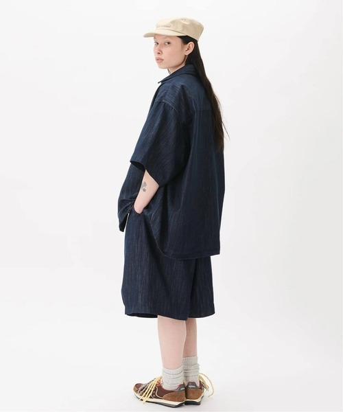 WISM(ウィズム)の「Estudio Niksen / エストゥディオ・ニクセン Shortsleeve Wide Shirt in(シャツ/ブラウス・メンズ・ネイビー・1/2)」の6枚目の写真