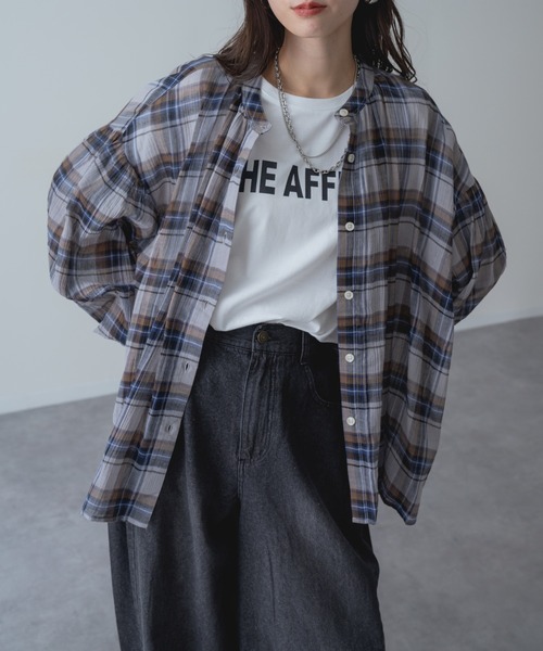 refinedworks(リファインドワークス)の「【refinedworks】袖まくりもサマになる! シアー チェック柄 バンドカラー ブラウス(シャツ/ブラウス・レディース・グレー/イエロー/ネイビー・FREE)」の9枚目の写真