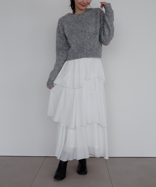 AMUU. PRECIEUSE(アムープレシューズ)の「ティアードフリルヘムスカート(スカート・レディース・オフホワイト/チャコールグレー/ブラック・FREE)」の1枚目の写真