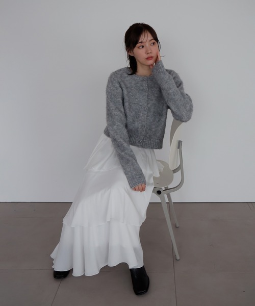 AMUU. PRECIEUSE(アムープレシューズ)の「ティアードフリルヘムスカート(スカート・レディース・オフホワイト/チャコールグレー/ブラック・FREE)」の7枚目の写真