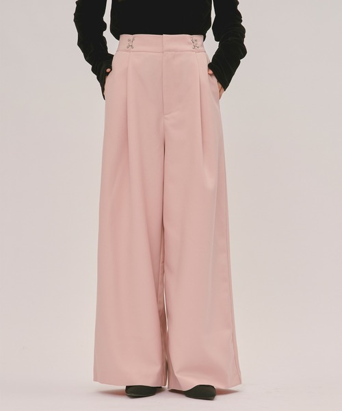 loin nuit(ロワンニュイ)の「waist hook slacks / ウエストホックスラックス(スラックス・レディース・ブラウン/ピンク/チャコールグレー・FREE/SMALL)」の1枚目の写真