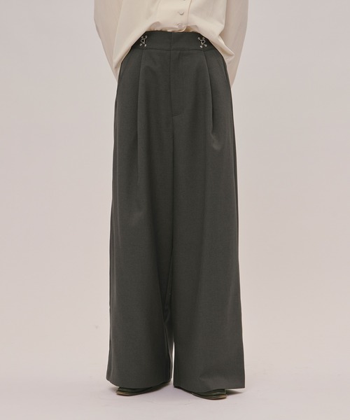 loin nuit(ロワンニュイ)の「waist hook slacks / ウエストホックスラックス(スラックス・レディース・ブラウン/ピンク/チャコールグレー・FREE/SMALL)」の10枚目の写真