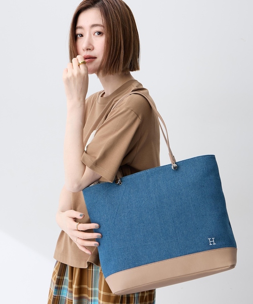 Petit Honfleur（プチオンフルール）の「フェイクレザー&デニムトートバッグ【A4収納可能】（トートバッグ・レディース・サックスブルー/ネイビー・フリー）」の5枚目の写真