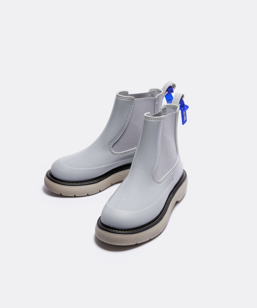 NSWE(ヌシェ)の「LAGOM チェルシーレインブーツ5CM (ポルスリングレー) -NSW201PF(レインシューズ・レディース・グレー系その他・6.5/6/9/8.5/7.5)」の5枚目の写真