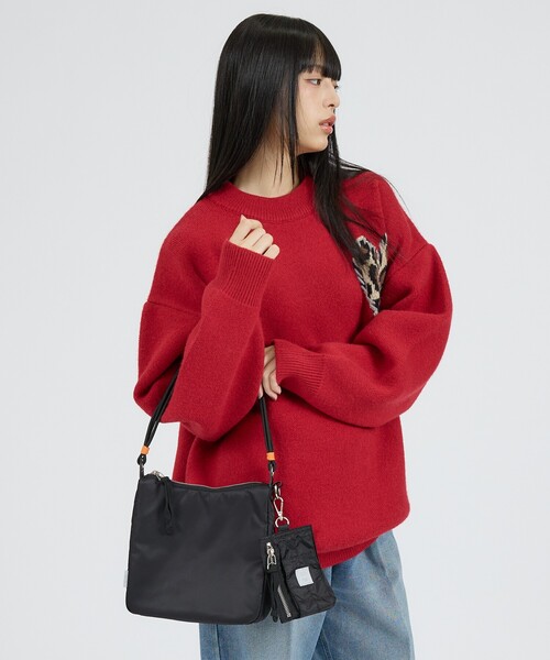 MIS(エムアイエス)の「【MIS / エムアイエス】ナイロンハンドバッグ / ユニセックス / MIS2625009(ハンドバッグ・メンズ・ブラック/カーキ・フリー)」の14枚目の写真