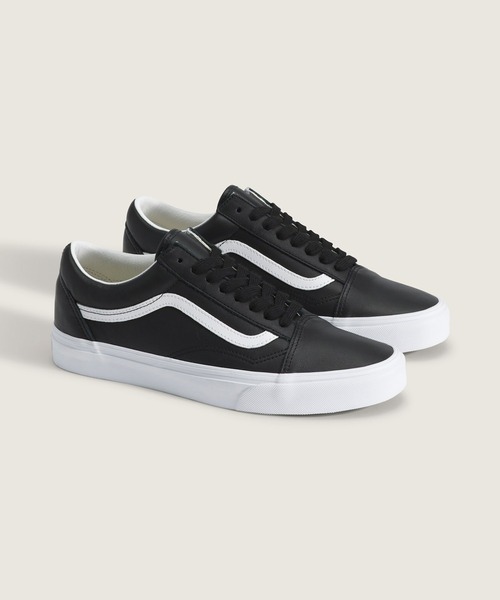 VANS(バンズ)の「オールドスクール レザー / Old Skool LEATHER BLACK/TRUE W VN000E9TBPA1(スニーカー・メンズ・ブラック×ホワイト・5/5.5/6/6.5/7/10.5/11/7.5/8/8.5/9/9.5/10)」の2枚目の写真