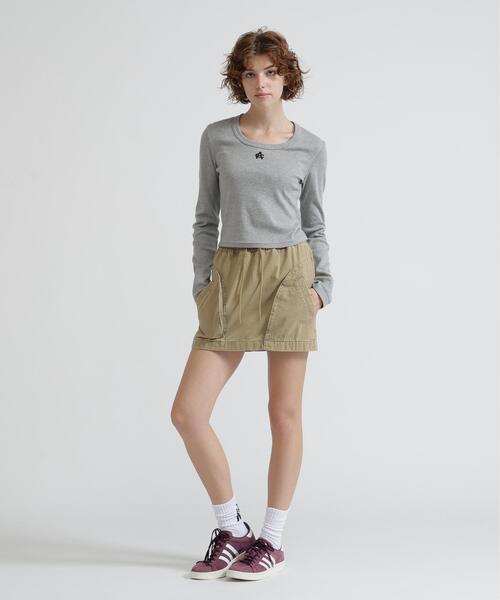 AVIREX(アヴィレックス)の「《NAVAL COLLECTION》POCKET DETAILE MINI SKIRT(スカート・レディース・チャコールグレー/カーキ/オリーブ系・F)」の8枚目の写真