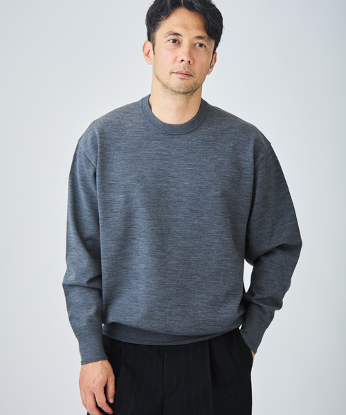 EDIFICE（エディフィス）の「《EDIFICE by PIPPIOLINO》ウール プレイティング クルーネック（ニット/セーター・メンズ・ブラック/グレー・MEDIUM/LARGE）」の2枚目の写真