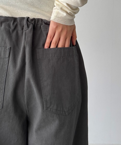 CANAL JEAN(キャナルジーン)の「El mar ベイカーワイドイージーパンツ(その他パンツ・レディース・チャコールグレー・ONE SIZE)」の9枚目の写真