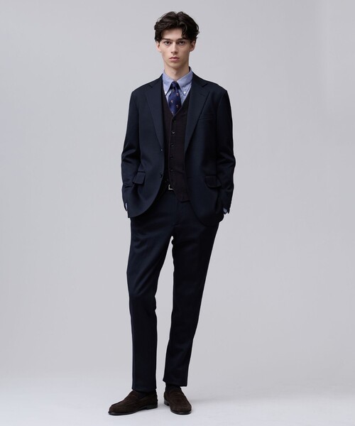 J.PRESS(ジェイプレス)の「【26年秋冬シーズン柄】【PREMIUM PLEATS / 形態安定】ピンオックス ドレスシャツ / B.D.(シャツ/ブラウス・メンズ・ダークグリーン系1/ワイン系3/ネイビー系1/ネイビー系8・首回り37cm-裄丈82cm/首回り38cm-裄丈84cm/首回り39cm-裄丈84cm/首回り40cm-裄丈85cm/首回り41cm-裄丈85cm/首回り43cm-裄丈86cm/首回り42cm-裄丈86cm)」の11枚目の写真