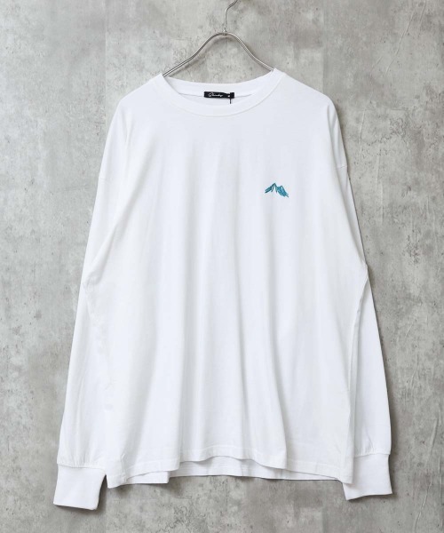 SHISKY(シスキー)の「プリント/刺繍 BIGロンT(Tシャツ/カットソー・メンズ・ブラック/ネイビー/オフホワイト/チャコールグレー/オートミール/杢グレー/ピンク/ホワイト系1/ホワイト系2/ホワイト系3/ホワイト系4/ブラック系1/ブラック系2/ブラック系3/ブラック系4/ブラック系5/ライトグレー系1/グレー系1/グレー系2/アイボリー系1/アイボリー系2/ネイビー系1/ネイビー系2/ピンク系1・M/L/XL)」の3枚目の写真