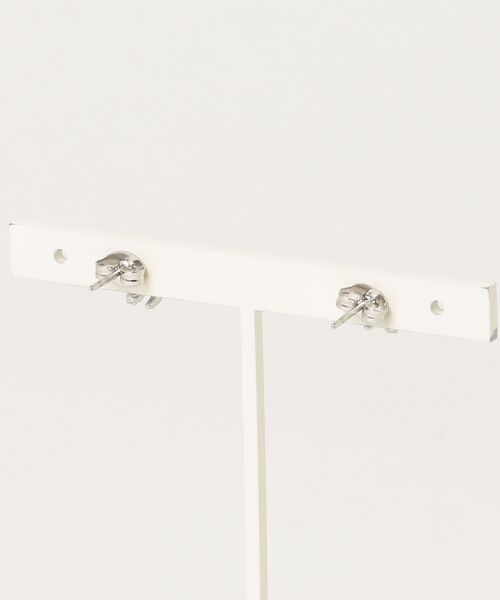 Zoule(ゾーラ)の「Zoule ゾーラ:STAINLESS ステンレスシリーズ Stainless P-108 ピアス(ピアス(両耳用)・レディース・シルバー/ゴールド・FREE)」の9枚目の写真
