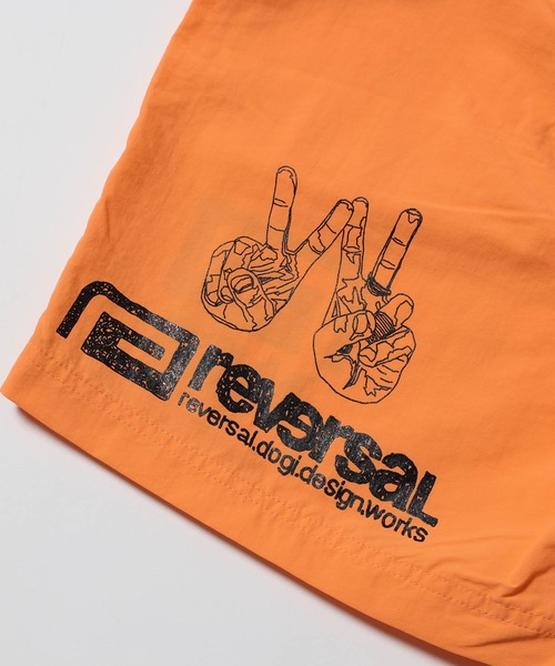 reversal.dogi.design.works(リバーサル・ドーギ・デザイン・ワークス)の「<reversal/リバーサル>WARFIELD EDITION PEACE NYLON SHORTS(その他パンツ・メンズ・サックスブルー/オレンジ/サンドベージュ/ブラック・M/S/L/XL)」の9枚目の写真