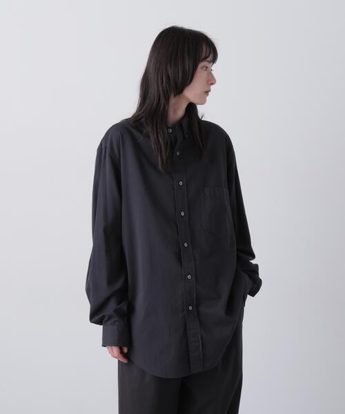 Y（ワイ）の「Ｙ /  [UNISEX] ORGANIC COTTON WASHER SATIN BD SHIRT（シャツ/ブラウス・メンズ・ネイビー/ホワイト・LARGE/MEDIUM）」の11枚目の写真