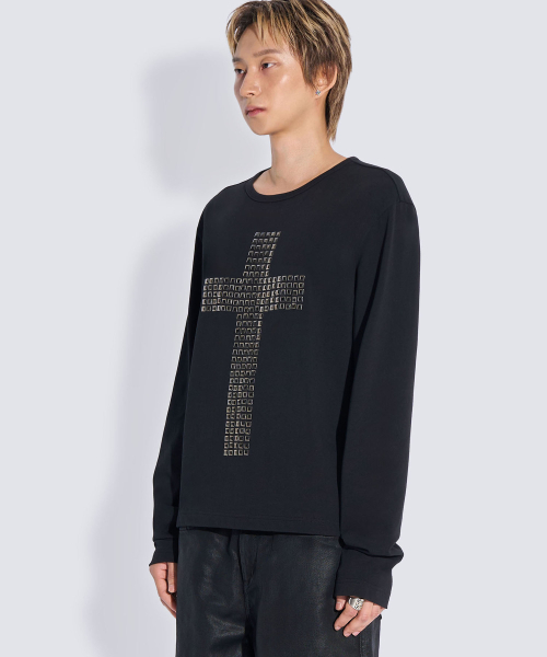 PITCHBLACK(ピッチブラック)の「クロススタッズロングスリーブTシャツ(ブラック)(Tシャツ/カットソー・メンズ・その他・LARGE/MEDIUM/X-LARGE)」の3枚目の写真