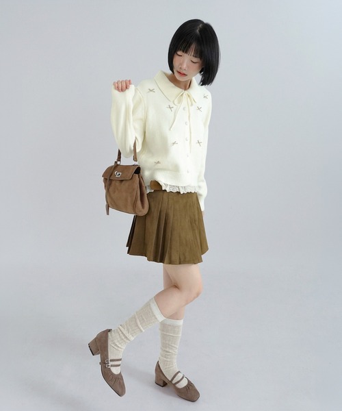 by muni:r(バイ ムニール)の「キャンディリボンレースカラーニットカーディガン/2026 AW COLLECTION(ニット/セーター・レディース・アイボリー/ピンク/グレー/レッド・FREE)」の8枚目の写真