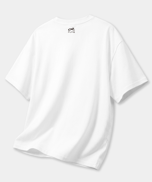 FLYQ（フライク）の「[FLYQ] FLYQ ロゴプリント 半袖Tシャツ/ WIHTE（Tシャツ/カットソー・レディース・その他・LARGE/MEDIUM）」の6枚目の写真