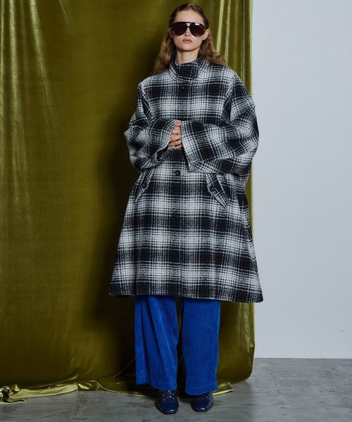 MAISON SPECIAL(メゾンスペシャル)の「【26WINTER PRE-ORDER】Cape Coat/ケープコート(その他アウター・レディース・チャコールグレー/マルチ・FREE)」の3枚目の写真