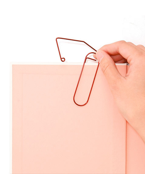 HIGHTIDE（ハイタイド）の「ワイヤークリップ ブックマーカー しおり（本・レディース・レッド/シルバー/ブラック/ゴールド・FREE）」の12枚目の写真