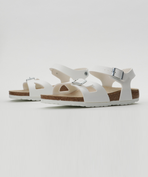 BIRKENSTOCK(ビルケンシュトック)の「BIRKENSTOCK/ビルケンシュトック RIO/リオ サンダル(サンダル・レディース・ブラック/ホワイト・36/37)」の2枚目の写真