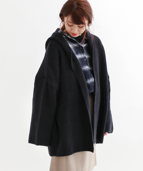 URBAN RESEARCH Sonny Label(アーバンリサーチサニーレーベル)の「Sonny Label Wフェイスフード付ニットカーディガン(カーディガン/ボレロ・レディース・グレー/ネイビー・FREE)」の2枚目の写真