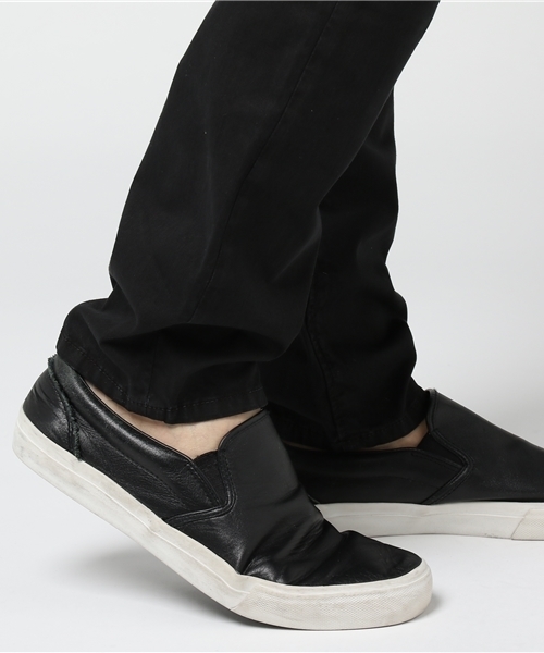 PT05（ピーティーゼロチンクエ）の「PT05 カラーデニムパンツ（デニムパンツ・メンズ・ブラック/スカイブルー/ネイビー/ピンク/クリアグリーン・30/31/32/29/33）」の9枚目の写真