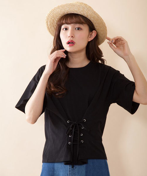 OLIVE des OLIVE（オリーブデオリーブ）の「★フロントレースアッププルオーバー （Tシャツ/カットソー・レディース・カーキ/ブラック/オフホワイト/レンガ・FREE）」の2枚目の写真