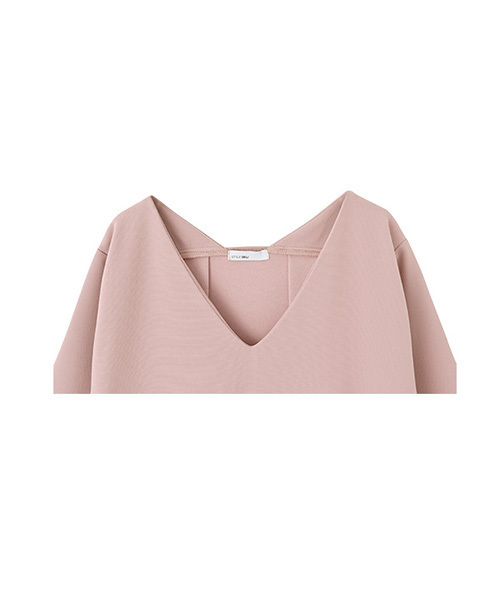 STYLE DELI(スタイルデリ)の「背面タックVネックワンピース(ワンピース・レディース・ネイビー/ピンク・01/02)」の11枚目の写真