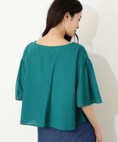 NATURAL BEAUTY BASIC（ナチュラルビューティーベーシック）の「エンブロイダリーブラウス（シャツ/ブラウス・レディース・ホワイト系その他/ネイビー/グリーン・MEDIUM）」の6枚目の写真