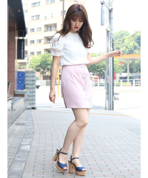dazzlin(ダズリン)の「フロントビジュースカート(スカート・レディース・ピンク/グリーン/ブラウン・SMALL/MEDIUM)」の17枚目の写真