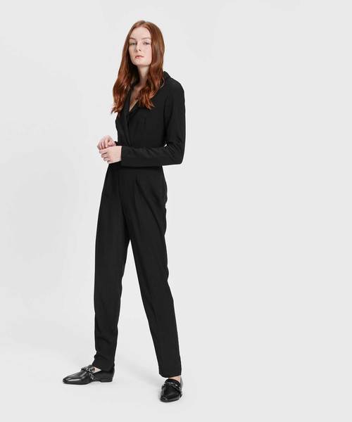 CHARLES & KEITH（チャールズ & キース）の「チェーンディテールローファー / Chain Detail Loafers（ローファー・レディース・ブラック/グレー/ライトベージュ・22.5cm/23cm/23.5cm/24.5cm/25cm/25.5cm）」の8枚目の写真