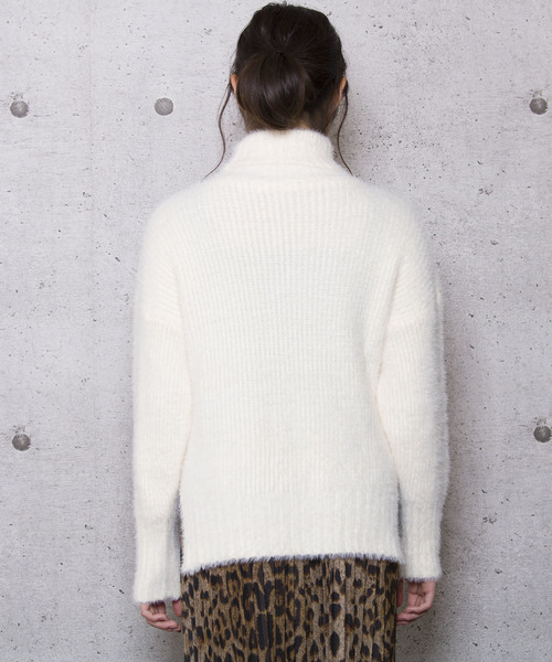 LUGG NAGG(ラグナグ)の「【Jewelobe/ ジュエローブ】タートルネック シャギーニット トップス(ニット/セーター・レディース・ホワイト/グレー/ピンク・FREE)」の8枚目の写真