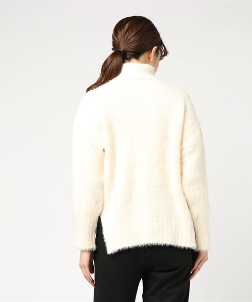 LUGG NAGG(ラグナグ)の「【Jewelobe/ ジュエローブ】タートルネック シャギーニット トップス(ニット/セーター・レディース・ホワイト/グレー/ピンク・FREE)」の4枚目の写真
