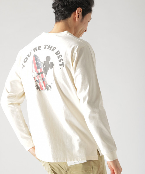 BAYFLOW(ベイフロー)の「【Disney(ディズニー)】サーフプリントL/S T(Tシャツ/カットソー・メンズ・ホワイト/オフホワイト/ピンク/イエロー・SMALL/MEDIUM/LARGE)」の2枚目の写真