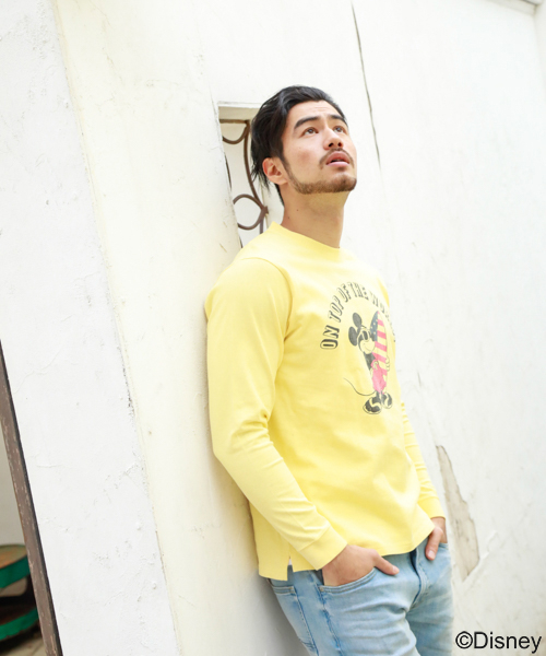 BAYFLOW(ベイフロー)の「【Disney(ディズニー)】サーフプリントL/S T(Tシャツ/カットソー・メンズ・ホワイト/オフホワイト/ピンク/イエロー・SMALL/MEDIUM/LARGE)」の1枚目の写真
