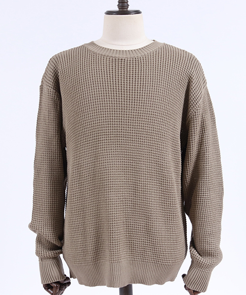 CAMBIO(カンビオ)の「mn1880-ルーズシルエットローゲージワッフルニット(ニット/セーター・メンズ・ブラック/グレー/オフホワイト/モカ・S/M/L)」の5枚目の写真