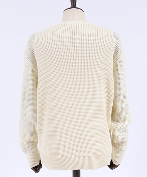 CAMBIO(カンビオ)の「mn1880-ルーズシルエットローゲージワッフルニット(ニット/セーター・メンズ・ブラック/グレー/オフホワイト/モカ・S/M/L)」の17枚目の写真