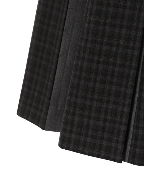 Candy Stripper（キャンディストリッパー）の「HIDE AND SEEK CHECK PLEATS スカート（スカート・レディース・ブラック/ネイビー・1/2）」の8枚目の写真